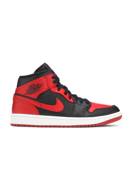 Jordan 1 Mid "Banned"